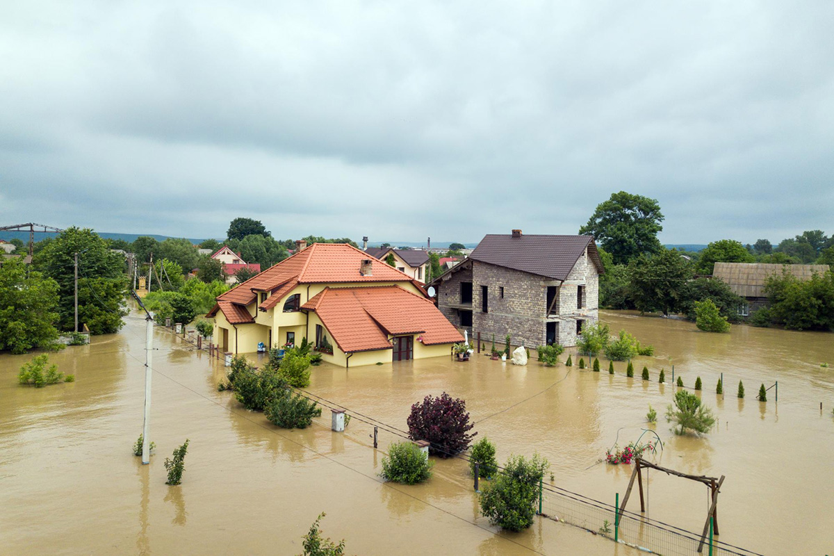 Tips for Navigating Catastrophic Flooding and Your Insurance Claims.